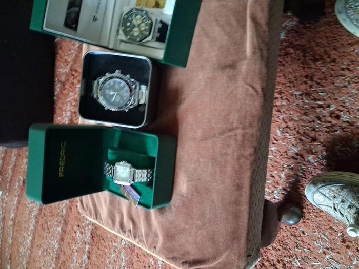 watches
