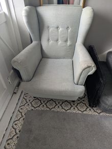 Wingback  chair
