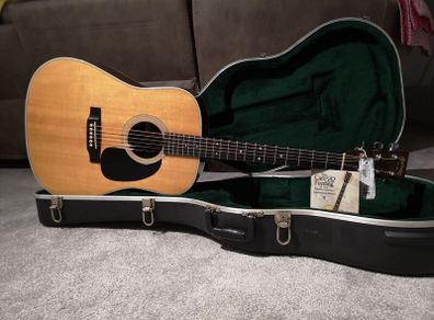 Martin D-28 2004 Mint
