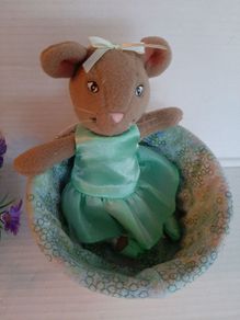 New vintage Angelina ballerina toy in small basket