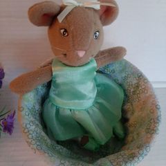 New vintage Angelina ballerina toy in small basket