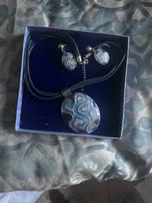 costume jewlery