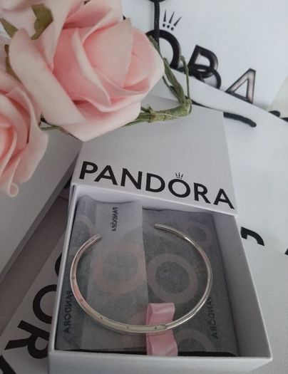 New genuine pandora bangle