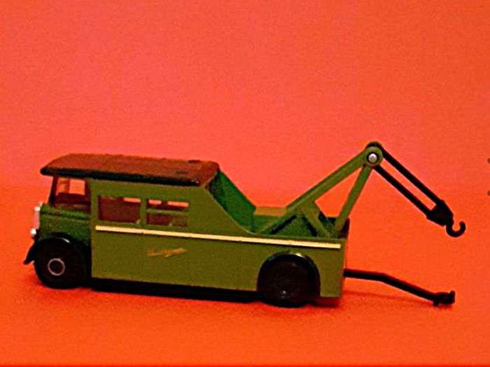 Dublin Bus on Tow, Free Post