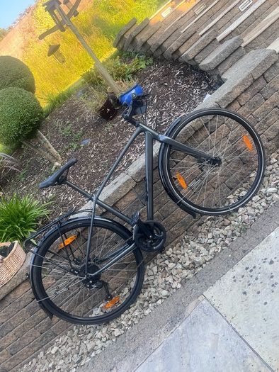 Trek FX 2 charcoal grey bike