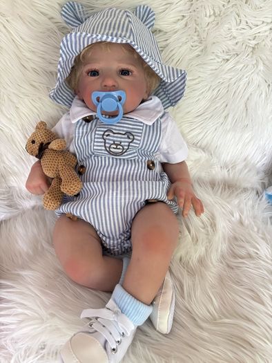REBORNS BY LAURA.  Introducing Peter Pout - 5lb, 20inch Reborn Doll.  Welcome to view