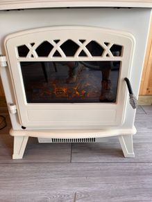 Free standing Woodburner effect LED fire