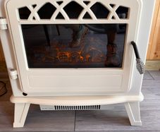 Free standing Woodburner effect LED fire