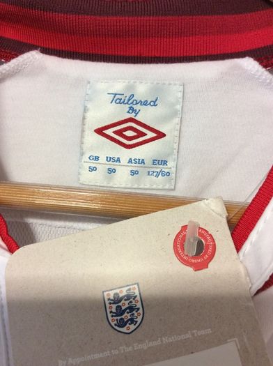 England Jersey. Official Umbro Mens Home Jersey 2012/2013. Brand New With Tags. Collect In Dublin Or Receive Via Post.