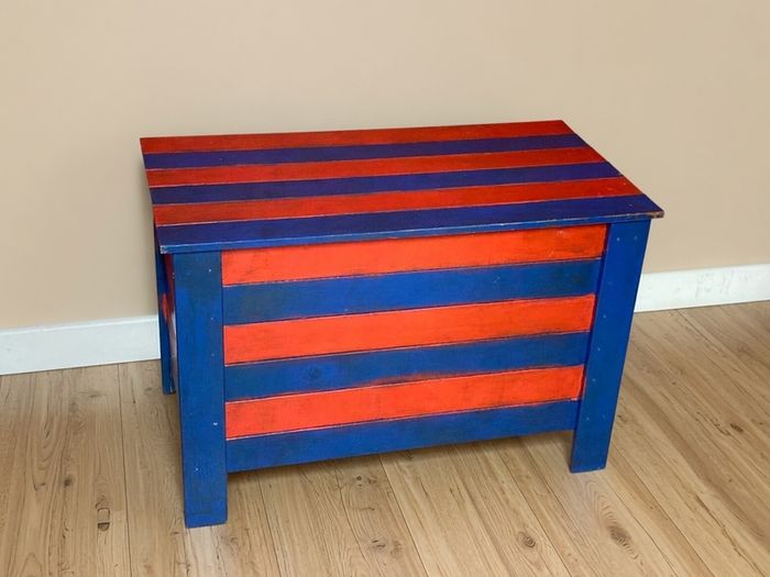 Large Wooden Storage Box / Blanket Chest | Very Good Condition