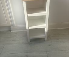 Shelving unit