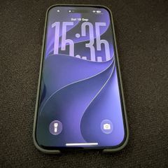iPhone Air 256gb Black 7 months old with Beats case