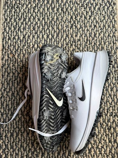Golf Shoes - Nike Victory Pro 4