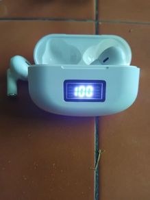 New wireless bluetooth earphones