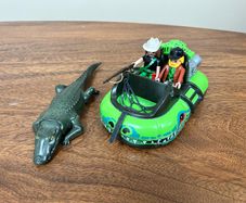 Playmobil 4446 - Alligator Hunters Hovercraft
