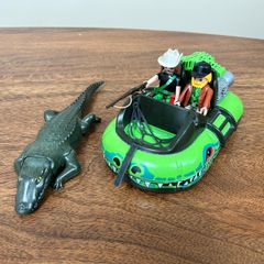 Playmobil 4446 - Alligator Hunters Hovercraft