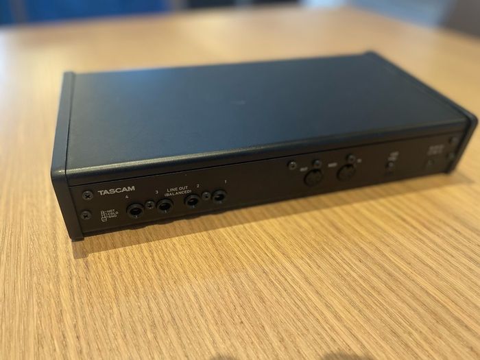 Tascam 4x4 HR