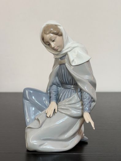 NAO By Lladro 4 Pcs Porcelain Nativity Set Mary - Joseph - Baby Jesus - Donkey