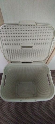Loundry basket