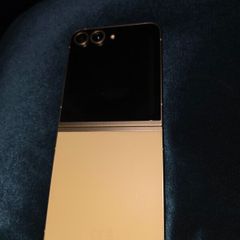 Samsung Galaxy flip 6