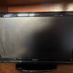 22 inch Small Sanyo TV