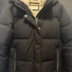 Hollister puffer jacket