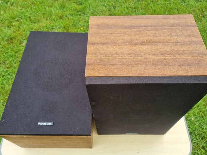Panasonic Model SB 500 loudspeakers