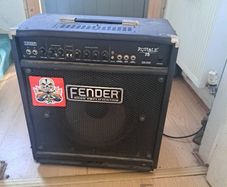 Fender Rumble 75 Bass Amplifier