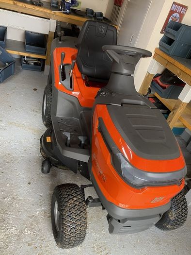 Husqvarna Tc112 Ride On Lawnmower
