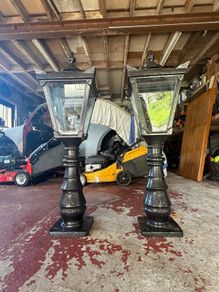 Vintage 1933 Harte Wexford Garden Lamp Posts