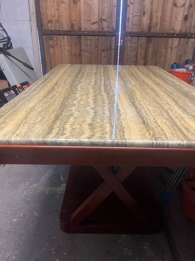 Marbled effect table