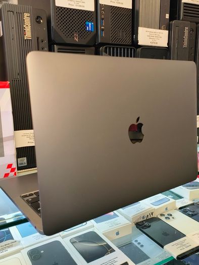 2020 MacBook Pro 13-inch M1 (A2338) 8GB RAM 512GB SSD Space Gray macOS Tahoe 26.5 , Battery Cycle: 194 (Was MDM Framework)