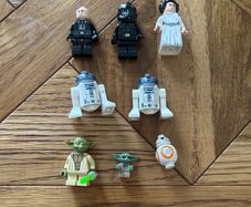 8 Lego Star Wars figures