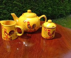Potters Yard "Farmyard" Teaset
