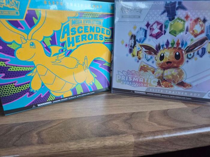 Pokemon ETB bundle - Ascended hero + Prismatic Evolutions