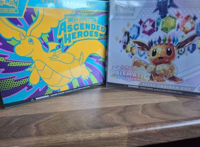 Pokemon ETB bundle - Ascended hero + Prismatic Evolutions