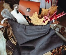 Canvas and Vegan Leather Foraging Collecting Handy Belt Pouch Waist Foldable Bag