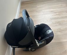 Cybex Cloud Z i-Size Car Seat & Base Z ISOFIX