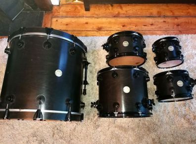 DW Collectors Custom with cases