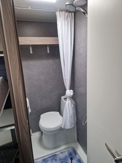 Caravan Reduced 23,500