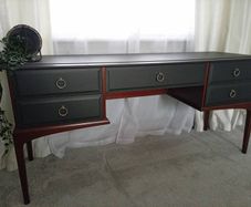 Stag Mid Century Mahogany Dressing table/desk