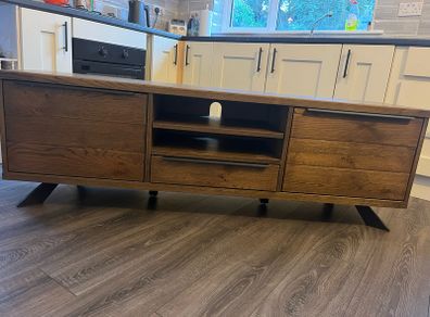 Arno Oak Smoked TV unit