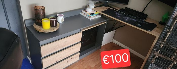 Corner Desk