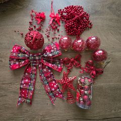 Christmas tree decorations