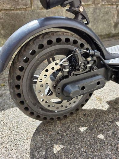 Electric scooter Iconbit back suspension