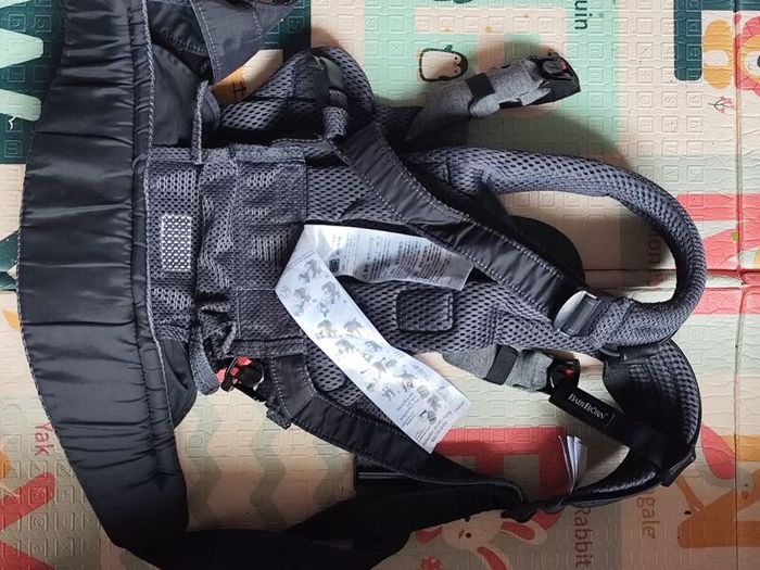 babybjorn baby carrier