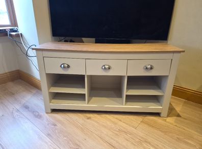 Cream TV Unit