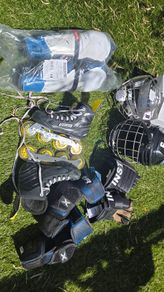 Roller hockey gear
