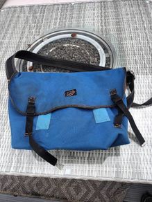 courier bag