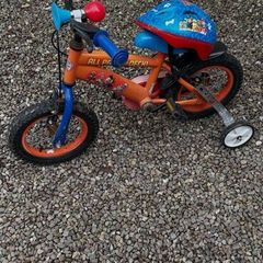 Paw Patrol Bike with helmet and stabilisers